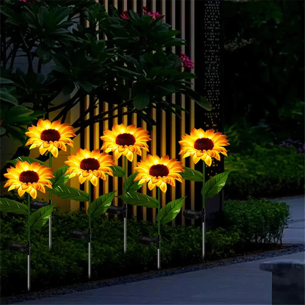 Lampe solaire LED en Tournesol à planter