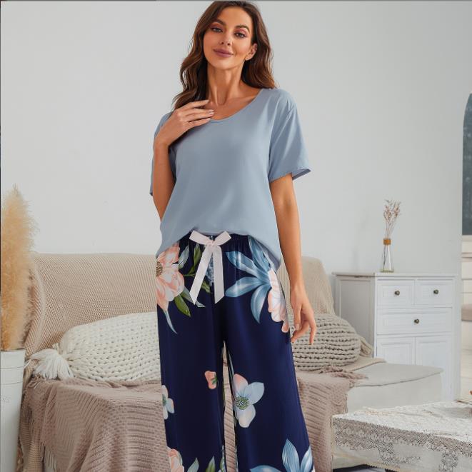 Pyjama d'été fluide en viscose - Motif floral