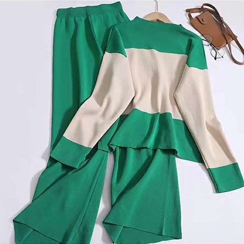 Ensemble pull et pantalon bicolore élastiques