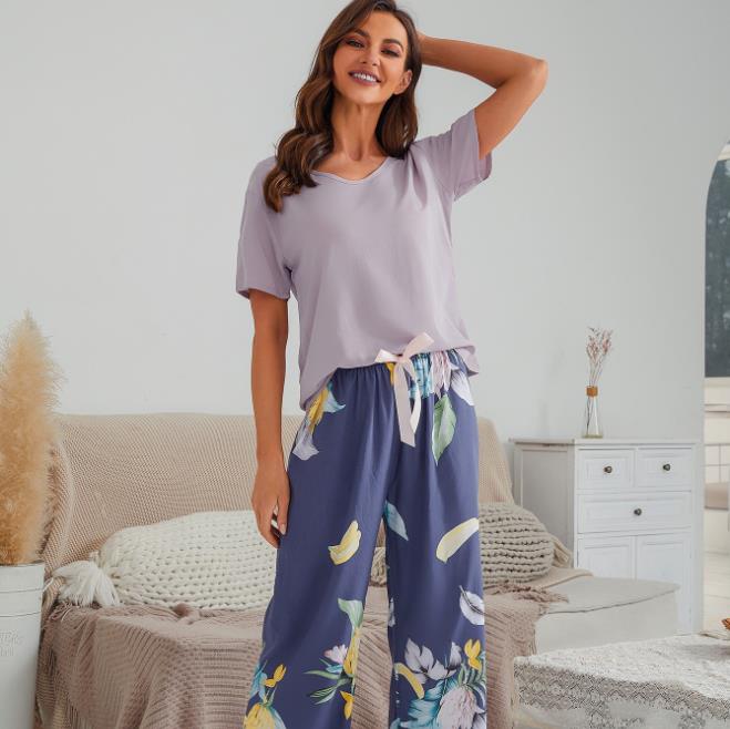 Pyjama d'été fluide en viscose - Motif floral