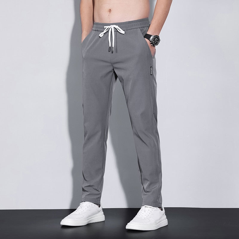 Pantalon stretch coupe droite ULTRA léger
