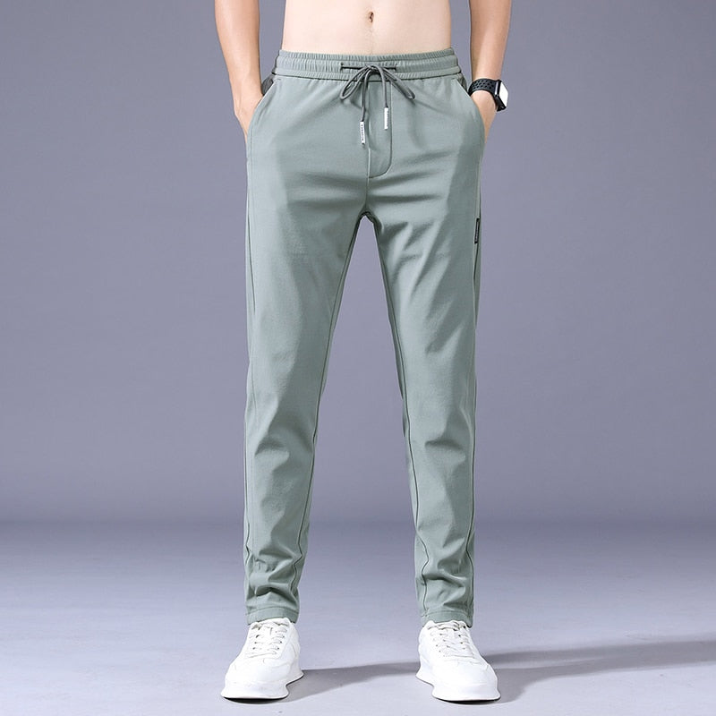 Pantalon stretch coupe droite ULTRA léger