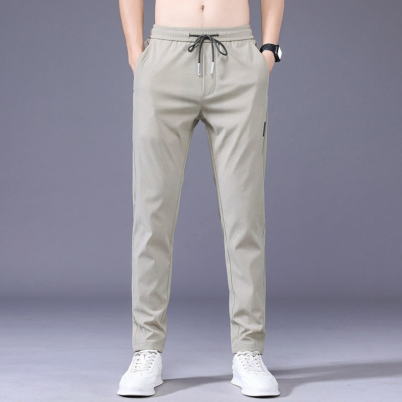 Pantalon stretch coupe droite ULTRA léger