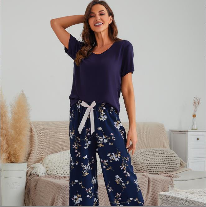 Pyjama d'été fluide en viscose - Motif floral