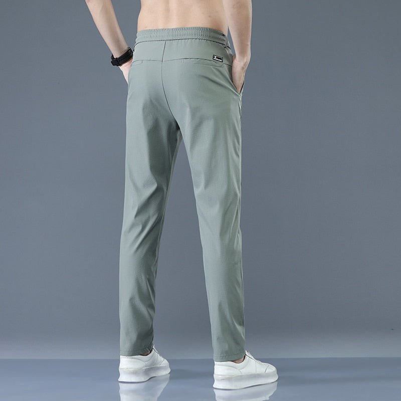 Pantalon stretch coupe droite ULTRA léger