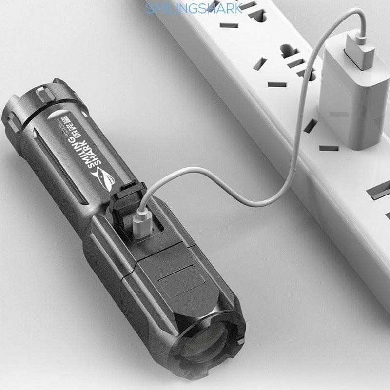 Mini lampe torche LED puissante