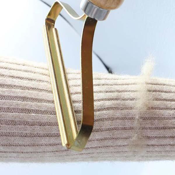 Brosse anti-poils et anti-peluches - DealValley