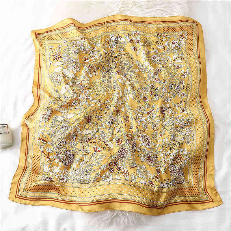 Foulard en soie - Différents imprimés