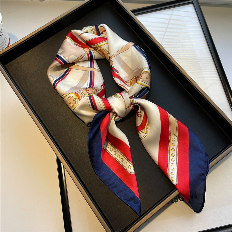 Foulard en soie - Différents imprimés