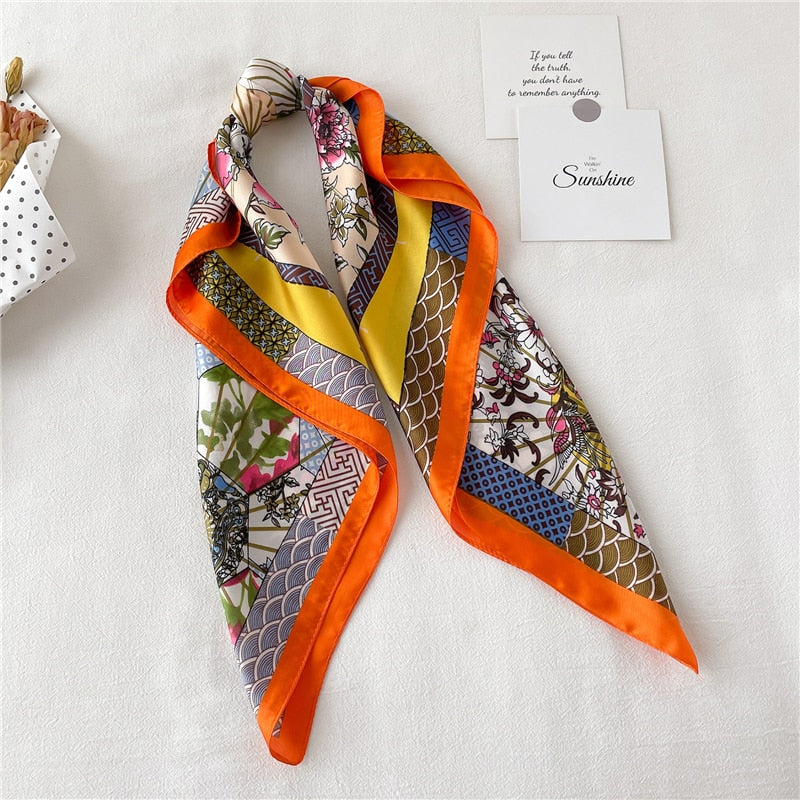 Foulard en soie - Différents imprimés