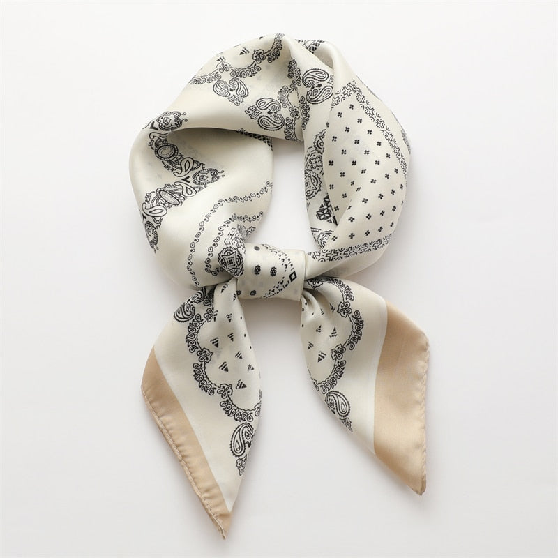 Foulard en soie - Différents imprimés