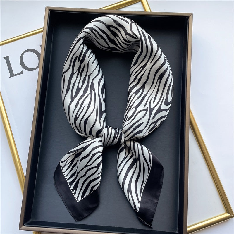 Foulard en soie - Différents imprimés
