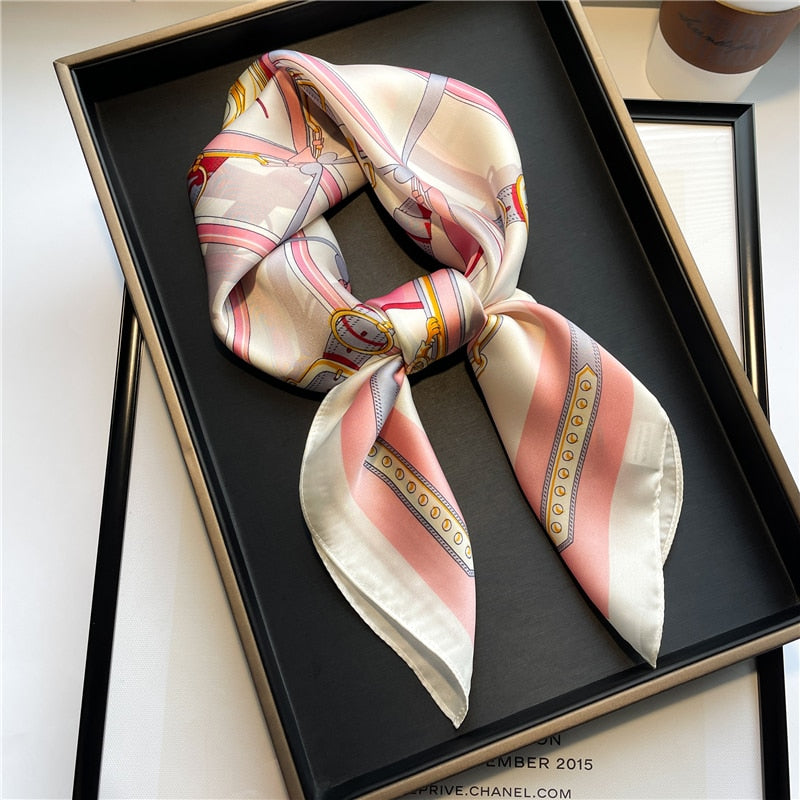 Foulard en soie - Différents imprimés