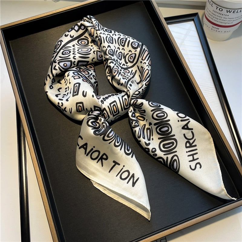 Foulard en soie - Différents imprimés