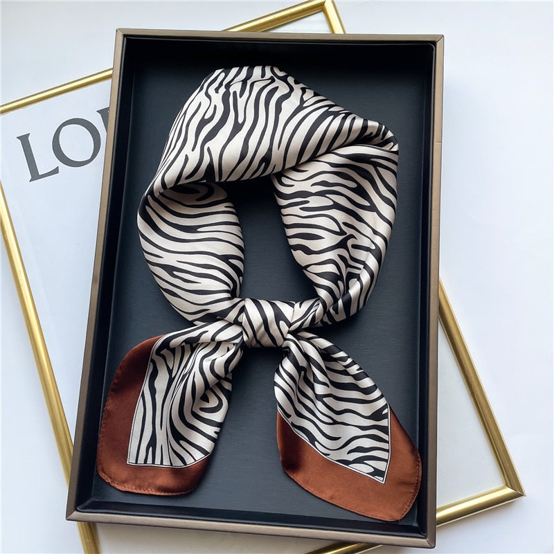 Foulard en soie - Différents imprimés