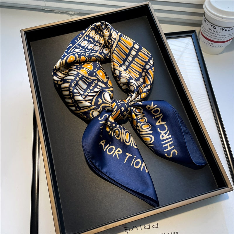 Foulard en soie - Différents imprimés