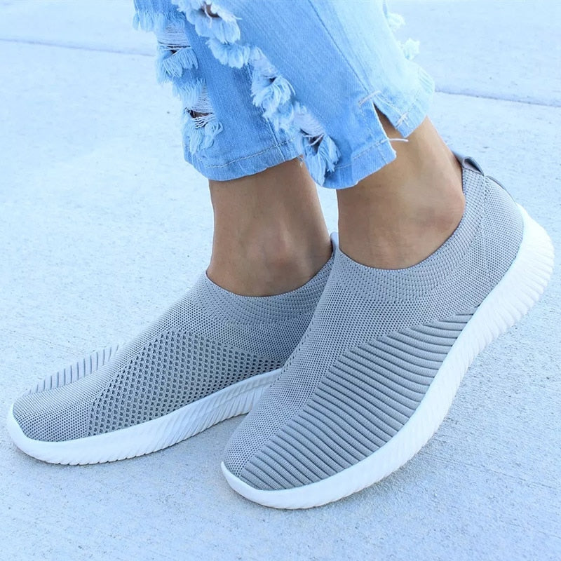 Gris / 35,Gris / 36,Gris / 37,Gris / 38,Gris / 39,Gris / 40,Gris / 41,Gris / 42,Gris / 43