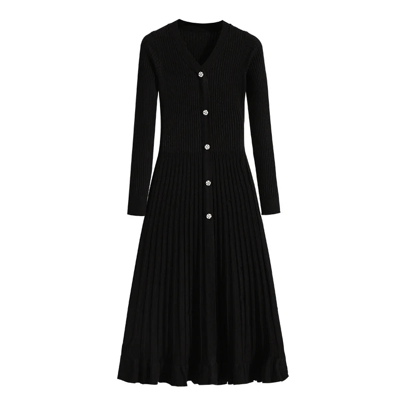 Robe mi-longue côtelé avec boutons bijoux