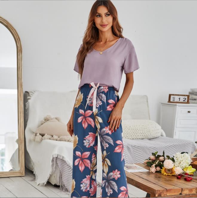 Pyjama d'été fluide en viscose - Motif floral