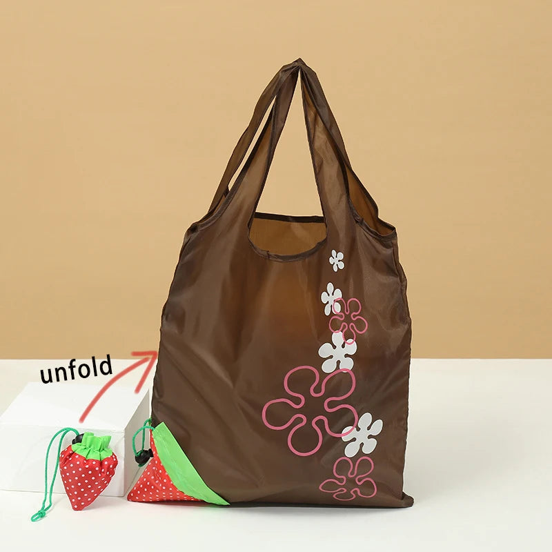STRAWBY - Sac de Course Réutilisable & Pliable en Fraise - 1 ACHETÉ = 1 OFFERT