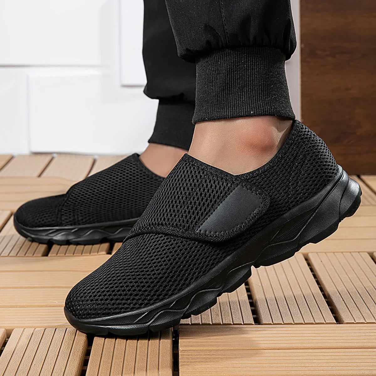 Chaussures Pied Large Antidérapantes – Style & Aération